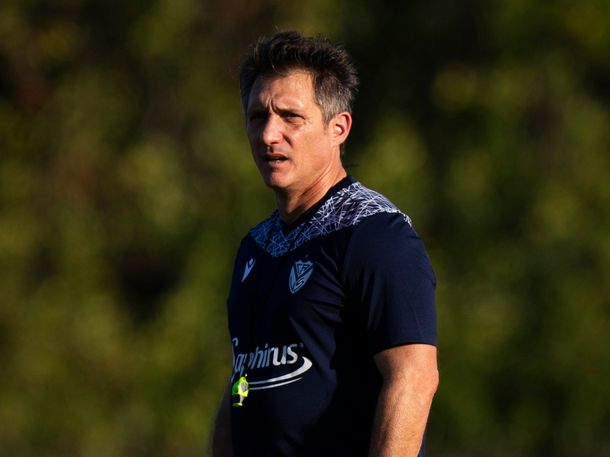 Guillermo Barros Schelotto va por dos exfutbolistas de Boca para reforzar a Vélez