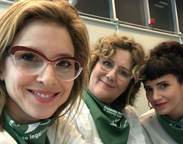 Las tres actrices leyeron una carta abierta a los y las diputadas