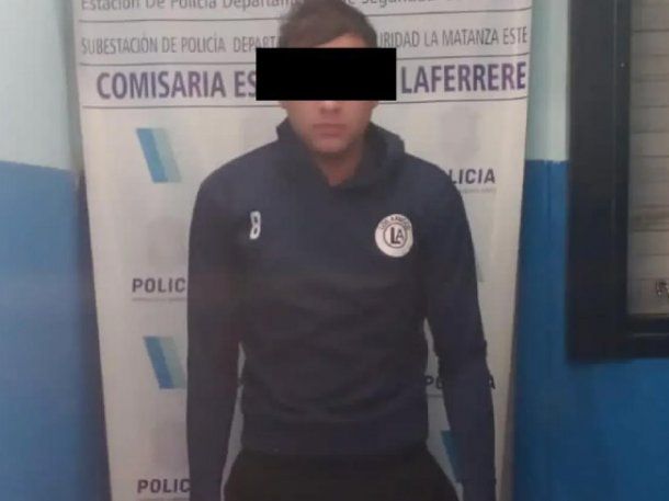 Isidro Casanova: un joven atropelló a tres personas y escapó