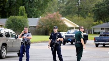 tres policias muertos y varios heridos, tras un enfrentamiento racial en luisiana tres policias muertos y varios heridos, tras un enfrentamiento racial en luisiana
