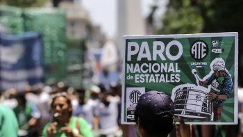 paro nacional hoy miercoles 19 de noviembre: que sindicatos adhieren y a que actividades afecta la medida de fuerza paro nacional hoy miercoles 19 de noviembre: que sindicatos adhieren y a que actividades afecta la medida de fuerza