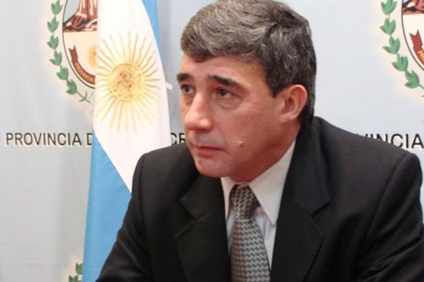 Martin presentó su renuncia en medio del conflicto policial