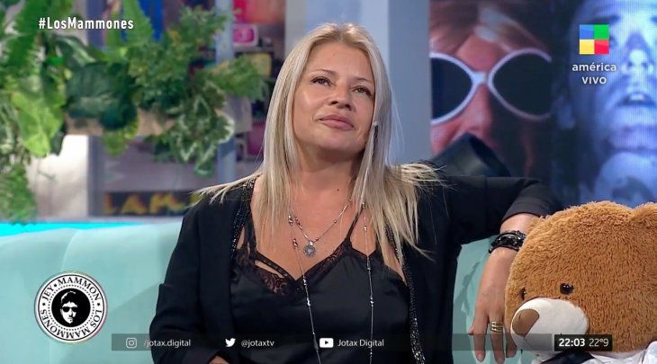 Dalila en Los Mammones