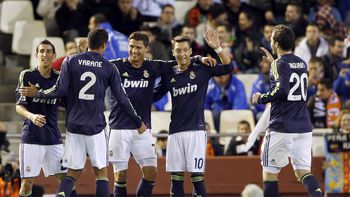 el real madrid humillo 5-0 al valencia y se acerca al barca el real madrid humillo 5-0 al valencia y se acerca al barca