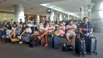 El vuelo de Huracán que iba a Córdoba volvió a Buenos Aires El vuelo de Huracán que iba a Córdoba volvió a Buenos Aires