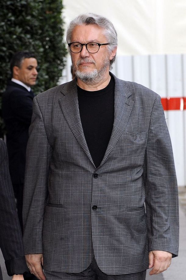 Padre de turista francesa, satisfecho con ley de femicidio