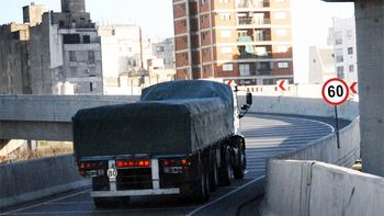 rige el nuevo tope de velocidad para los camiones en autopistas rige el nuevo tope de velocidad para los camiones en autopistas