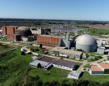 Son dos los amparos para frenar la venta de la empresa que opera las centrales nucleares