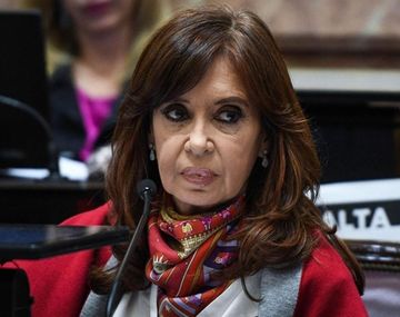 Embargaron a Cristina por 4 mil millones de pesos