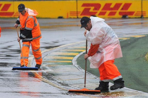 Comienzo frustrado de la Fórmula 1 en Melbourne