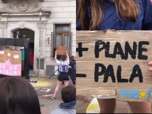 Olavarría: estudiantes hicieron una parodia de Cristina y se burlaron de los planeros 