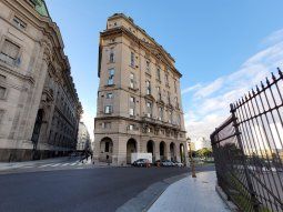 El Senado rechazó el DNU que otorgaba $100 mil millones a la SIDE