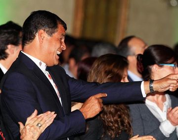 Correa fue reelecto con más del 56 por ciento de los votos