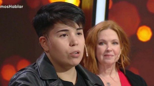 Cumbio maneja las redes de famosos: por qué los regaña