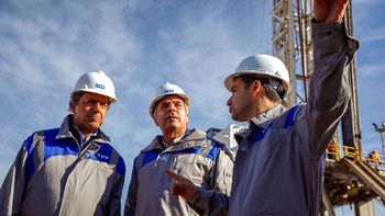 scioli: soy el unico que garantiza la continuidad de ypf en manos del estado scioli: soy el unico que garantiza la continuidad de ypf en manos del estado