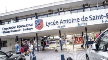 Esta es la escuela en la que sacaron al alumno esposado Esta es la escuela en la que sacaron al alumno esposado