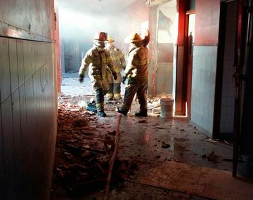 Explosión en una escuela de Moreno: Las pérdidas de gas eran cotidianas