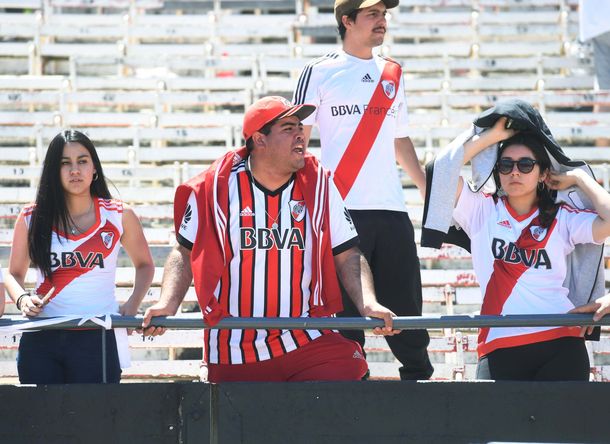 #SeBuscaClásico Indignados, los hinchas de River inundaron las redes con mensajes contra Boca