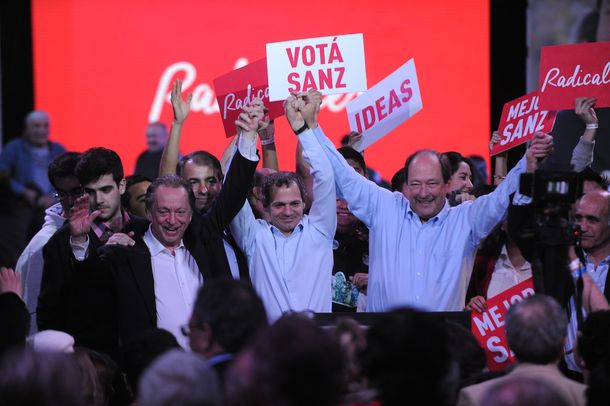 En imágenes, la jornada de cierre de campañas
