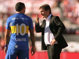 ¿lo cuidan? carlos tevez podria descansar y no viajaria a bolivia ¿lo cuidan? carlos tevez podria descansar y no viajaria a bolivia