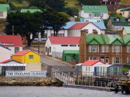 Avaló la ocupación de Malvinas con un meme y se volvió viral