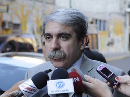 anibal fernandez confia en que ganara la interna a randazzo y scioli anibal fernandez confia en que ganara la interna a randazzo y scioli