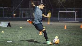 Gustavo Bou en una clínica de Nike Gustavo Bou en una clínica de Nike