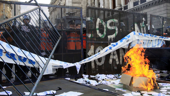 incidentes en el congreso por el giro de fondos del ciudad