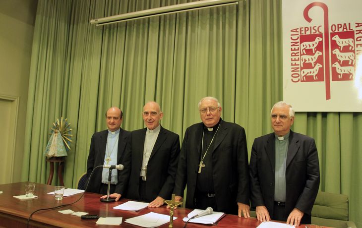 La Iglesia pidió no olvidarse de los pobres y que no haya abuso de las fuerzas de seguridad