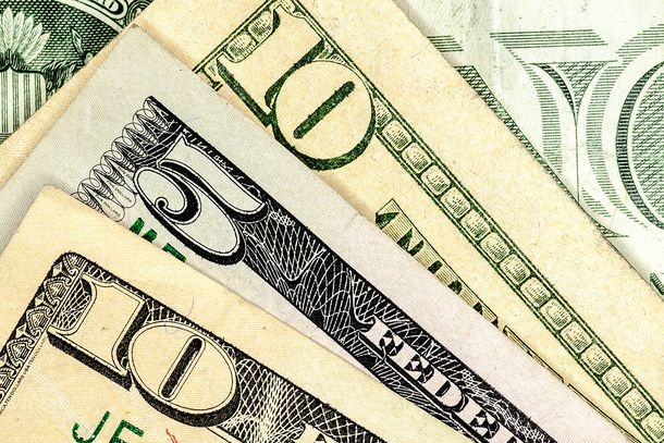 El dólar subió un 0