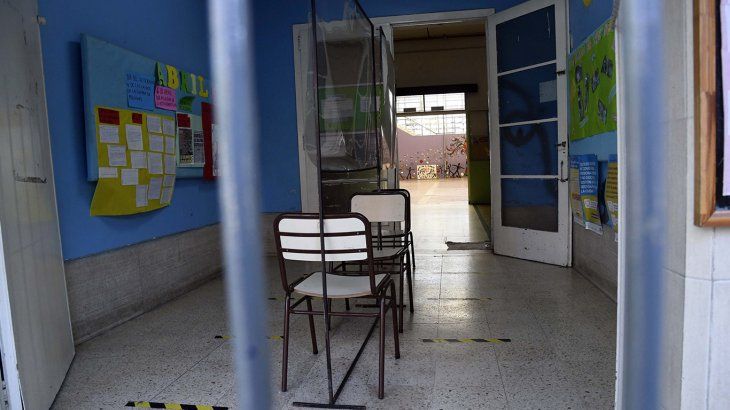 Murieron 5 docentes por coronavirus en 11 días en Mar del Plata: piden suspender presencialidad
