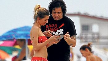 Micaela Breque y Andrés Calamaro de vacaciones Micaela Breque y Andrés Calamaro de vacaciones