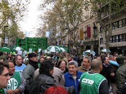 esta medianoche comenzo el paro convocado por los estatales esta medianoche comenzo el paro convocado por los estatales