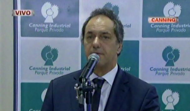 Scioli insta a empresarios a financiarse con el Banco Provincia