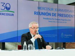 Felipé Solá dio negativo de coronavirus luego de haber estado con el Alberto Fernández