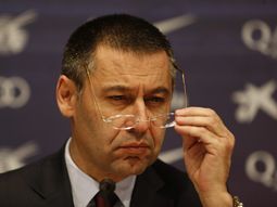 imputaron al presidente del barcelona por fraude fiscal imputaron al presidente del barcelona por fraude fiscal