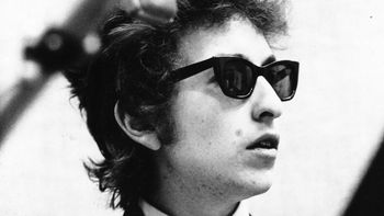 amazon trabaja en una serie inspirada en canciones y personajes de bob dylan amazon trabaja en una serie inspirada en canciones y personajes de bob dylan