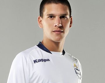 Boca incorporó al defensor Lisandro Magallán