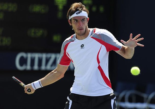 Mayer, rival de Del Potro el domingo, se retiró del dobles en el US Open