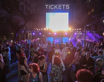 Argentina Vive Teatro y Música