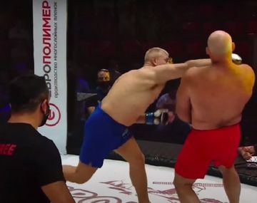 Noqueó a su rival de MMA en 12 segundos