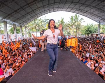 Elecciones en Perú: hay empate técnico entre tres candidatos para pasar al balotaje contra Keiko Fujimori