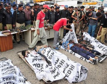 Ascienden a 27 los muertos por el atentado en el principal aeropuerto de Pakistán
