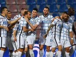 El Inter de Lautaro Martínez venció a Crotone y mañana podría salir campeón del Calcio
