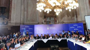 sigue el debate por la ley de abastecimiento en el senado sigue el debate por la ley de abastecimiento en el senado