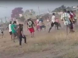 Un picadito en plena cuarentena termina en feroz batalla campal