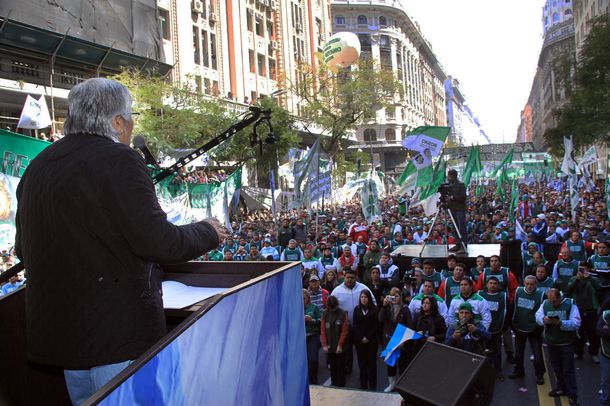 Hugo Moyano en una marcha de 2013