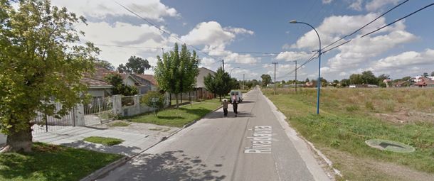 Asesinan a una mujer de una puñalada y apuntan a su ex pareja