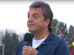 Sergio Massa llamó a rebelarse en defensa de las Becas Progresar y el Conectar Igualdad
