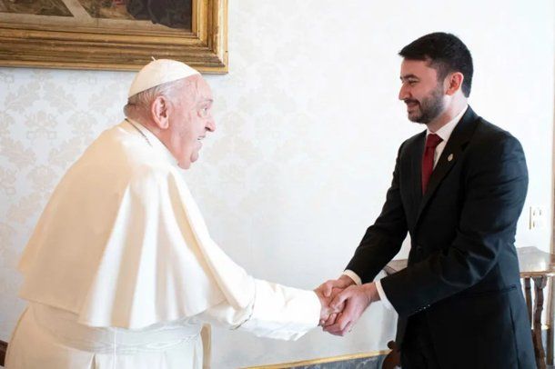 Luego de las críticas a Javier Milei, el papa Francisco recibió al secretario de Culto del Gobierno